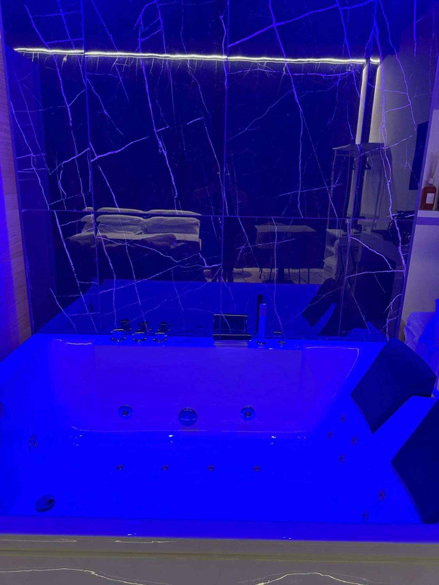 Milan Hub Private Spa Exterior photo