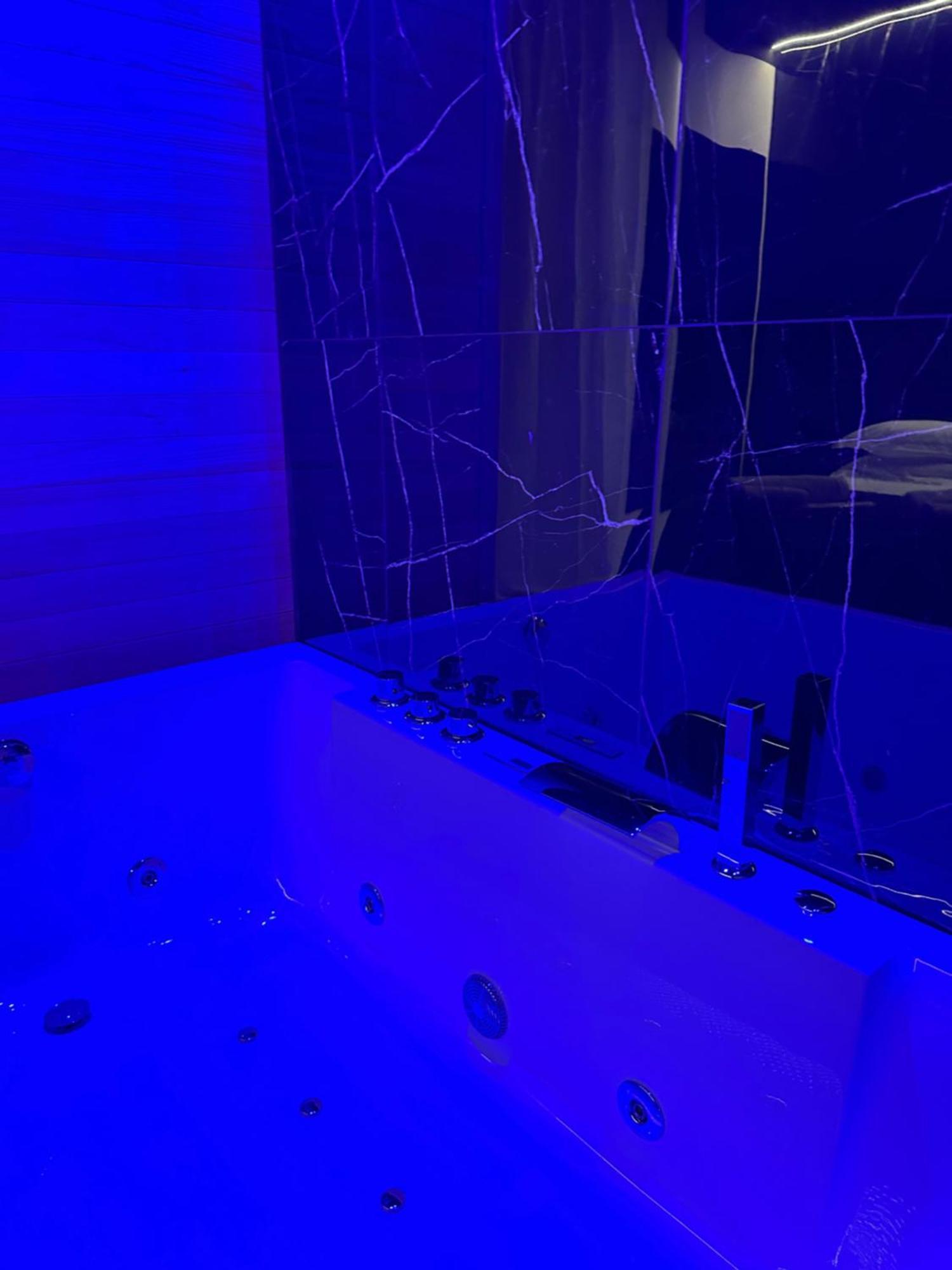 Milan Hub Private Spa Exterior photo